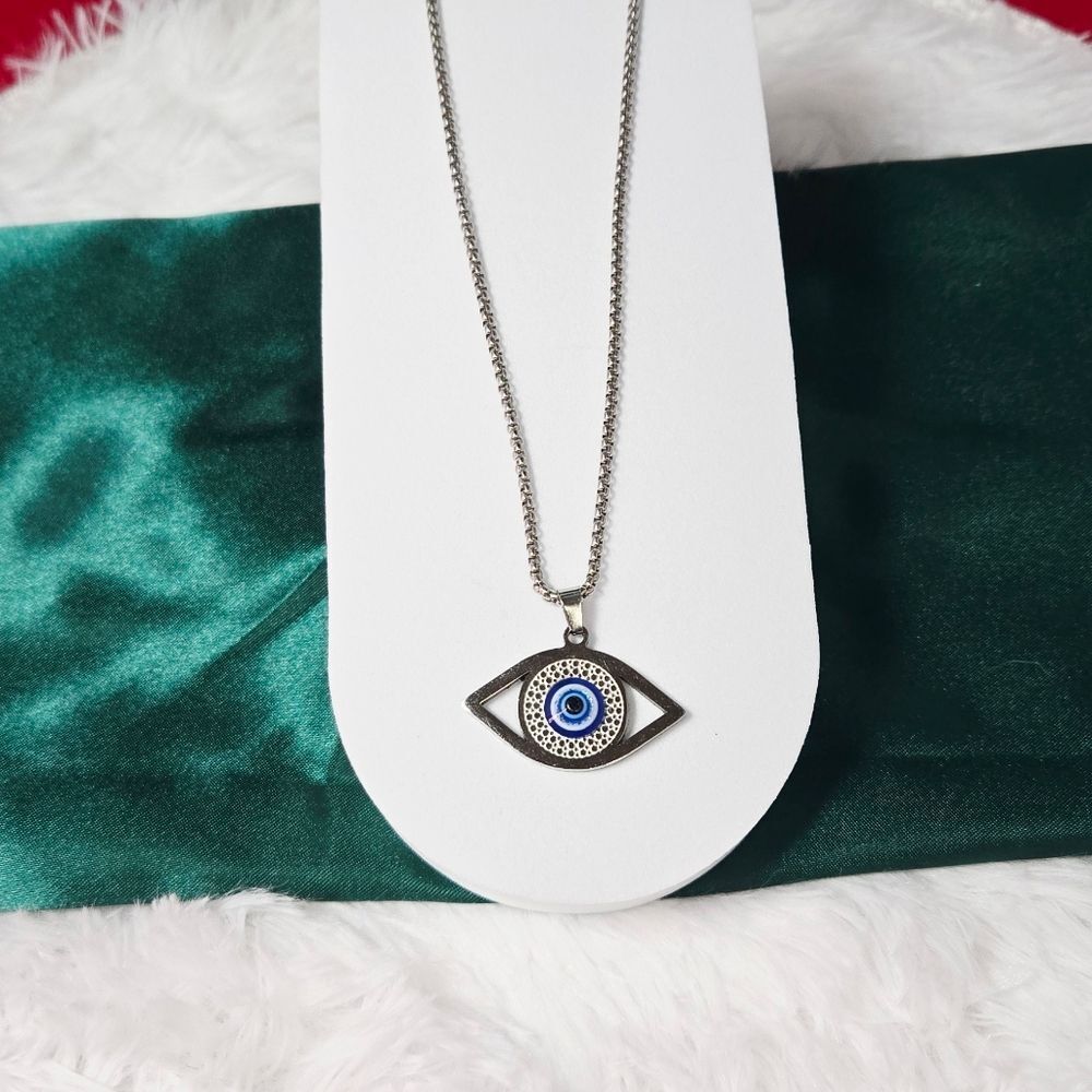 Hamsa Blue Evil Eye Pendant Necklace 20” Silver Stainless Steel Turkish Nazar